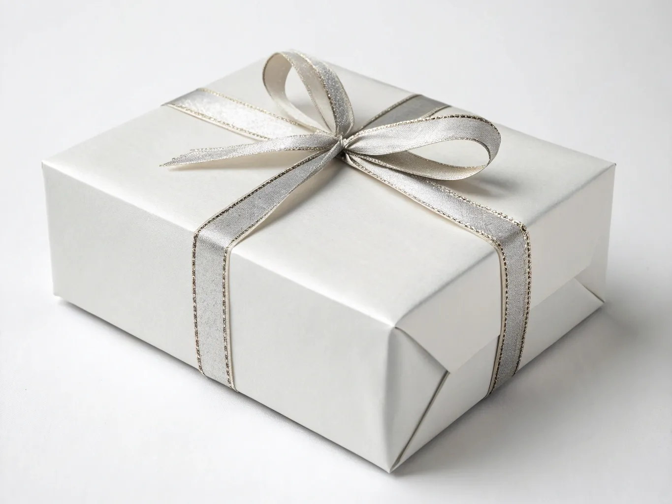 Modern minimalistisch geschenk met strakke lijnen